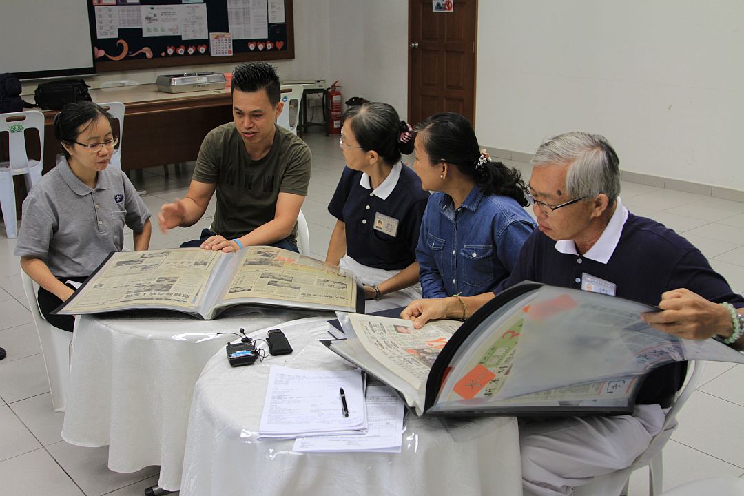 Twenty years on, the volunteers involved in relief efforts during the Nipah virus outbreak gathered to take a trip down memory lane. From left: Hong Lee Sear, Ow Chen Chuen, Wong Siew Chin, Loh Nyok Moi and Sim Yew Wai. [Photograph by Low Siew Lian]