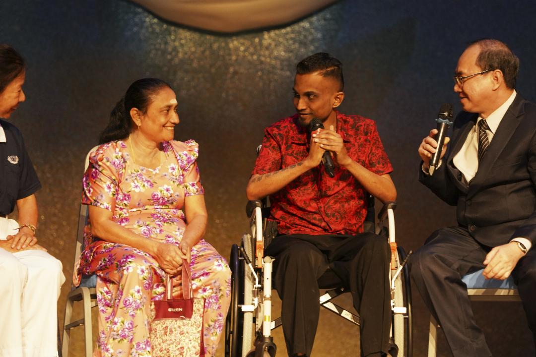 桃瑞斯受邀参与2023年屠妖节发放并分享自己的人生故事。 【摄影：林佳谋】