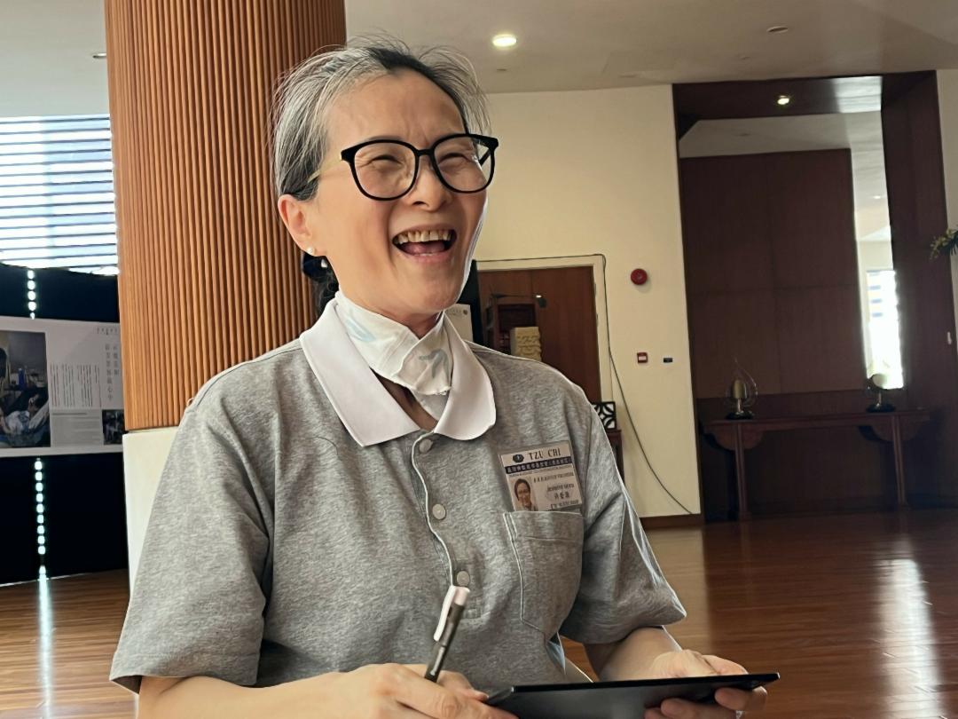 一场无常的生命功课,令许登源勇敢踏出第一步,她表示:“我的余生,不能再留白。” 【摄影:谢爱芬】 一场无常的生命功课,令许登源勇敢踏出第一步,她表示:“我的余生,不能再留白。” 【摄影:谢爱芬】