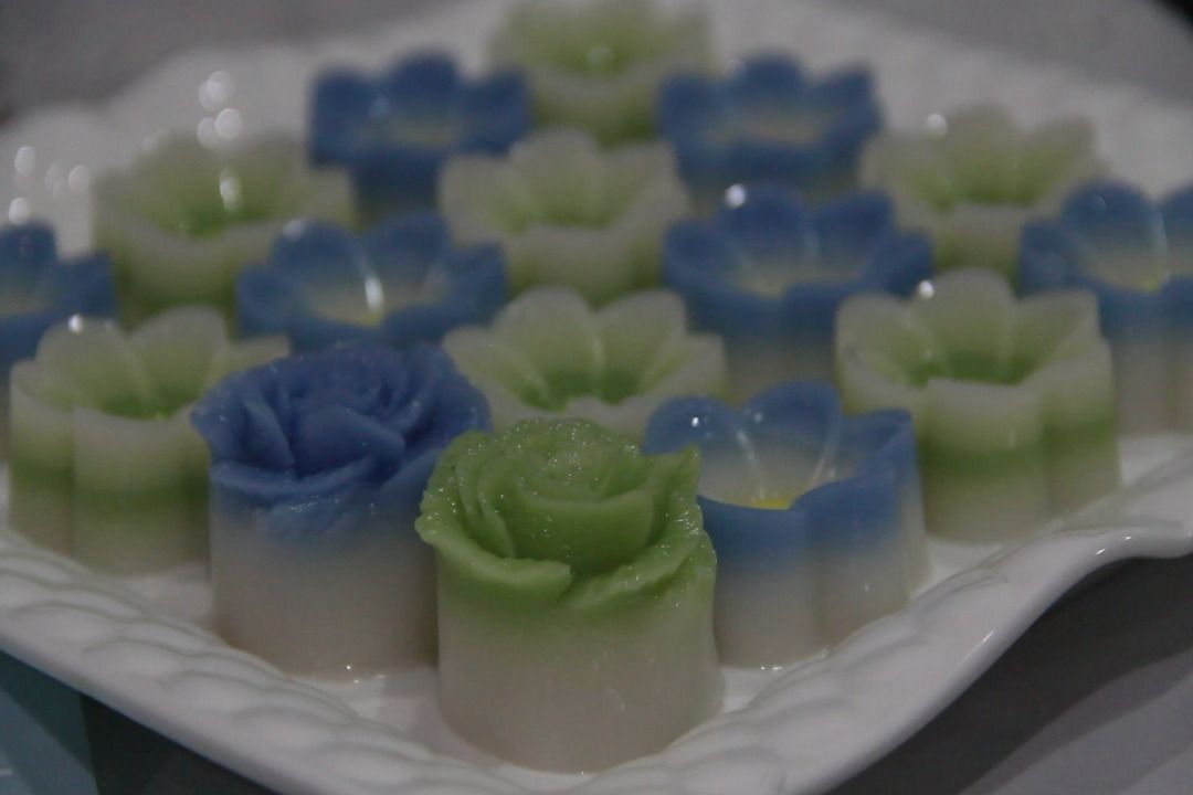 有条件管制令期间，志工何淑娟推荐亲子一起下手制作这道花式燕菜，简单易做，冰凉香滑，吃到停不了口！ 【摄影：陈应渠】