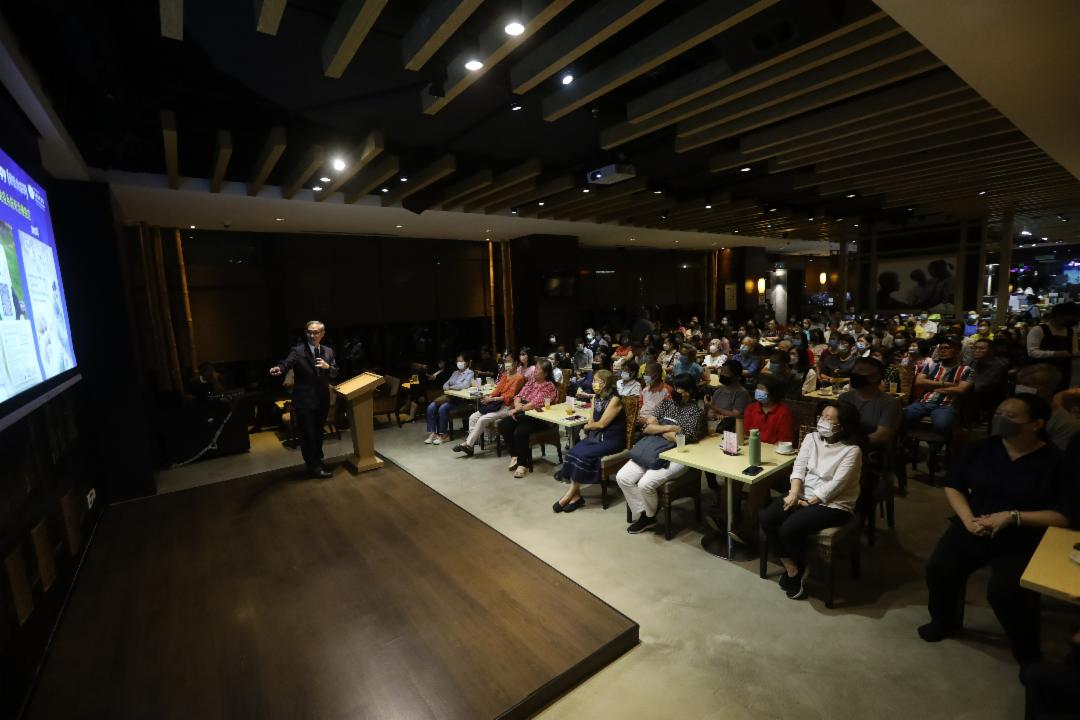 台湾花莲慈济医院医师再次莅临吉隆坡，为民众带来最新医学资讯。【摄影：庄贵贺】